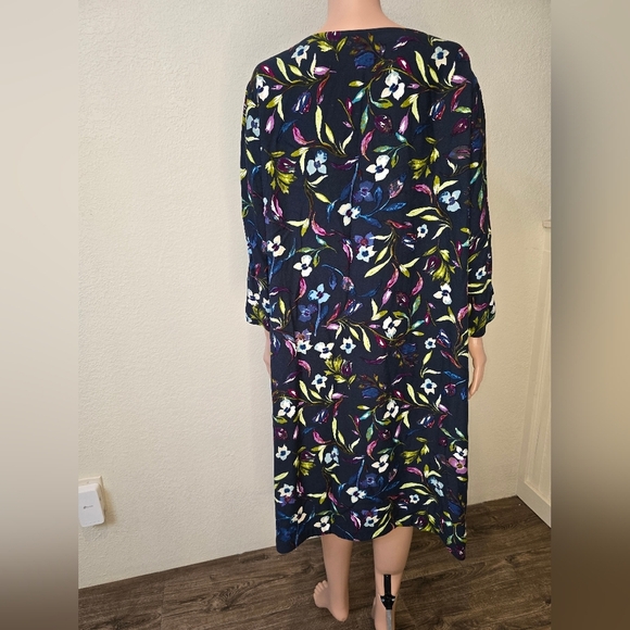 J. Jill Size 2x Watercolor Floral Midi Dress Blue Purple 3/4 Sleeves Pockets - Picture 2 of 9